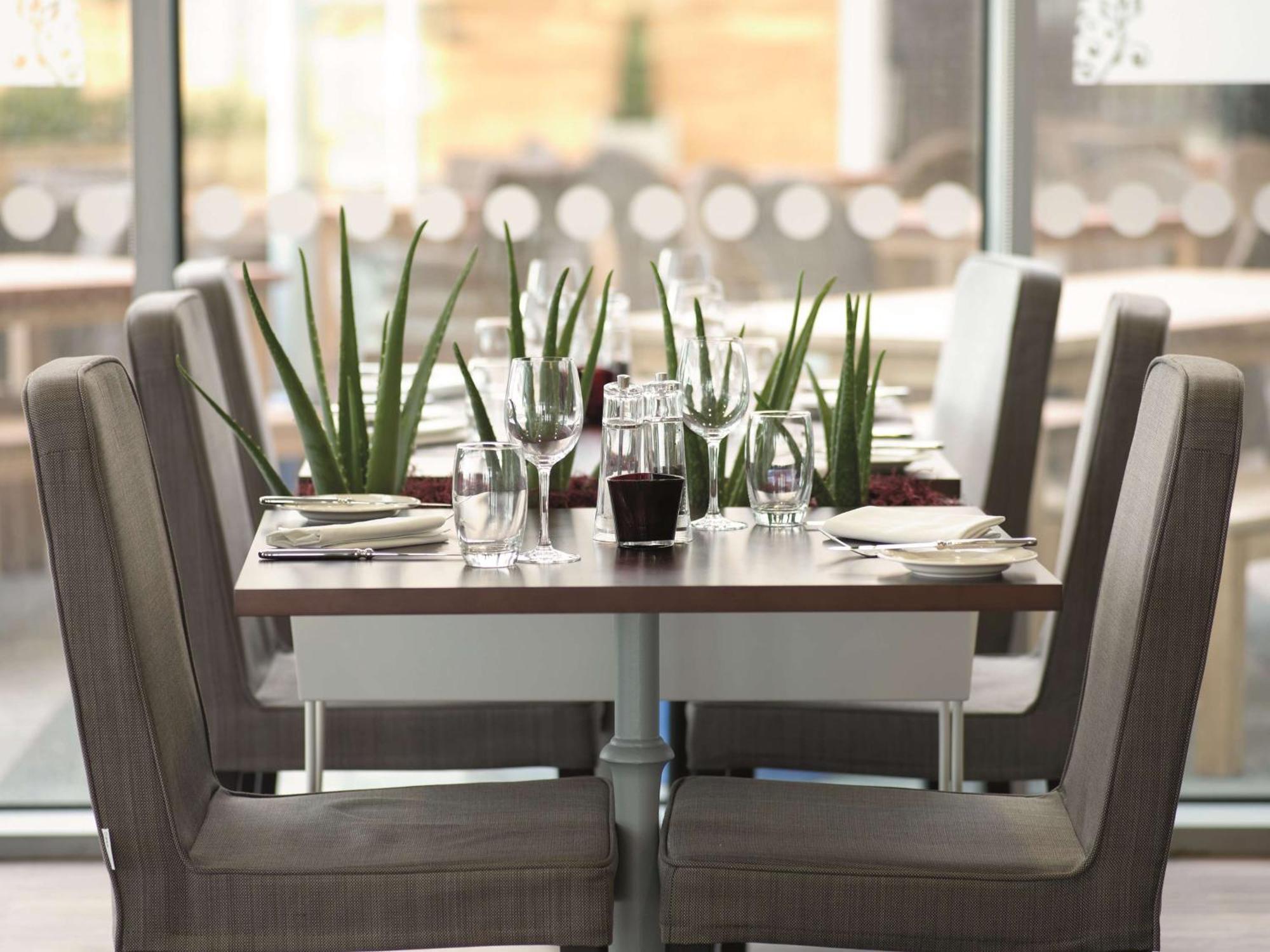 Radisson Blu Hotel East Midlands Airport Castle Donington Restaurace fotografie